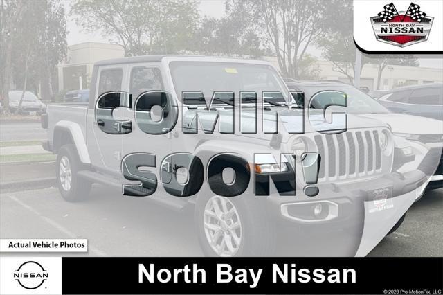 2023 Jeep Gladiator