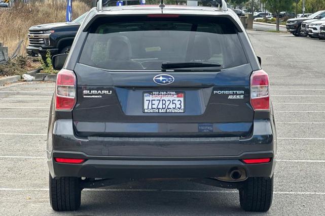 Photo of 2014 Dark Gray Metallic Subaru Forester