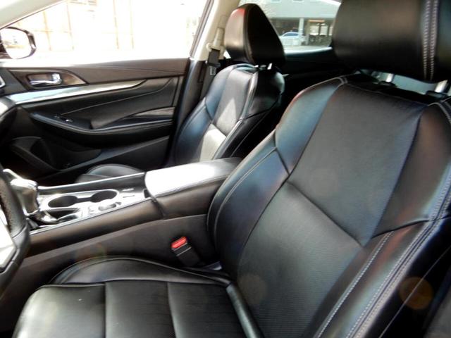 Photo of 2021 Gun Metallic Nissan Maxima