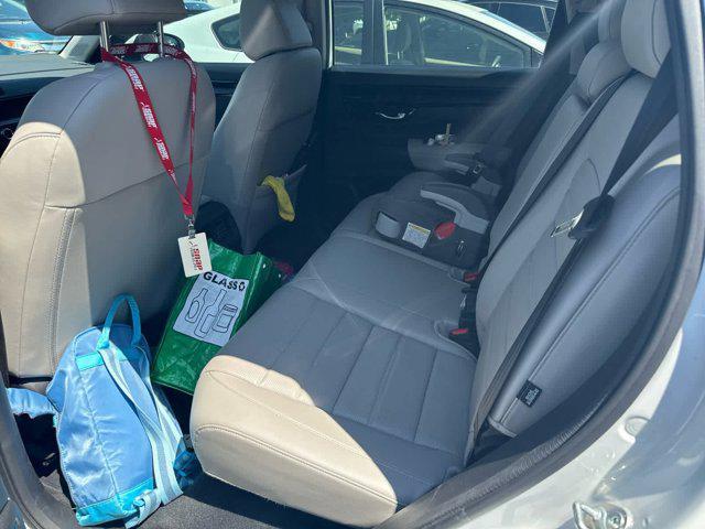 Photo of 2024 Platinum White Pearl Honda CR-V