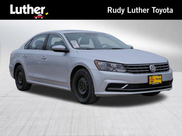 2016 Volkswagen Passat