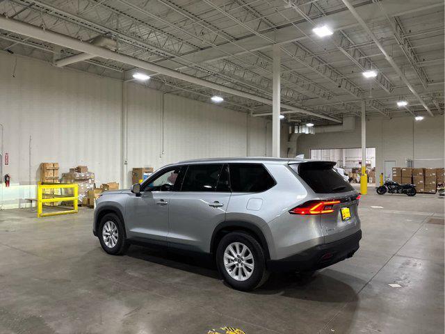 Photo of 2024 Celestial Silver Metallic Toyota Grand Highlander Hybrid