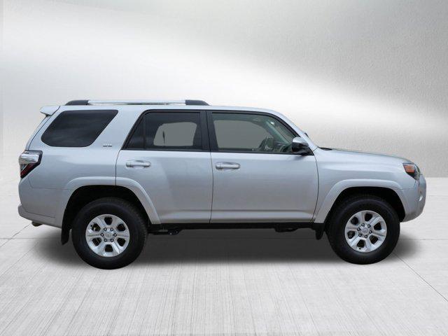 Photo of 2024 Classic Silver Metallic Toyota 4Runner