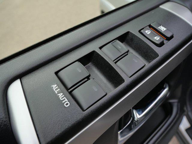 Photo of 2024 Classic Silver Metallic Toyota 4Runner