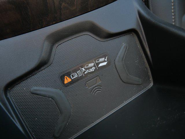 Photo of 2021 Onyx Black GMC Canyon