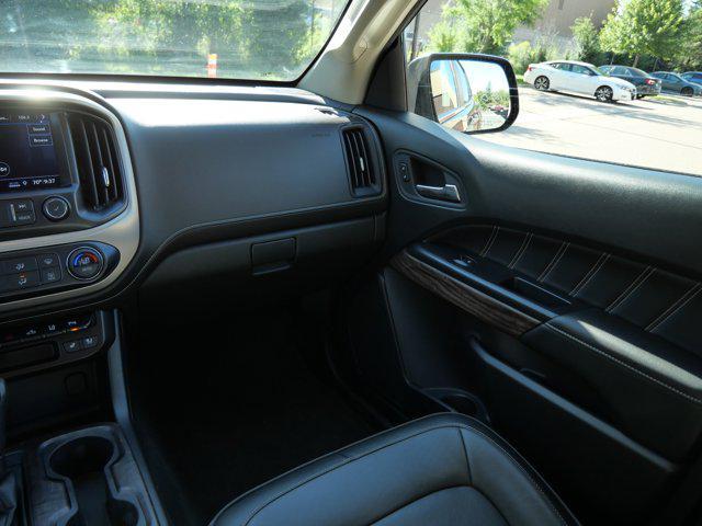 Photo of 2021 Onyx Black GMC Canyon