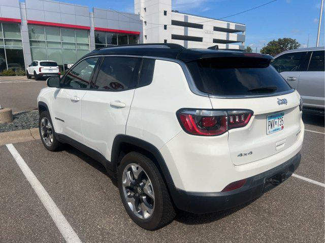 Photo of 2018 White Clearcoat Jeep Compass