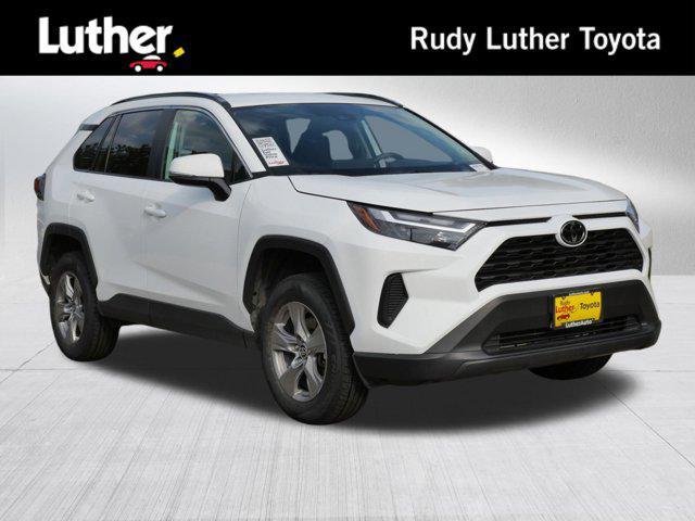 Photo of 2024 Ice Cap Toyota RAV4