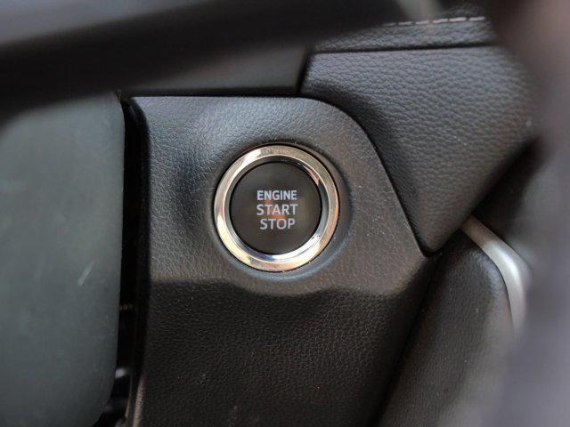 Photo of 2024 Ice Cap Toyota RAV4