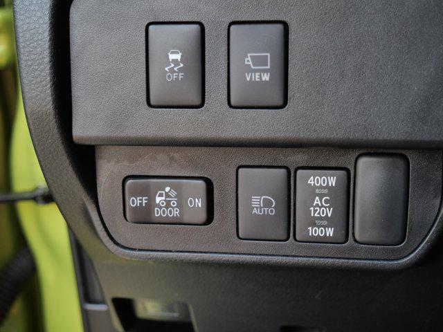 Photo of 2023 Electric Lime Metallic Toyota Tacoma