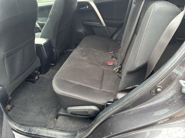 Photo of 2014 Magnetic Gray Metallic Toyota RAV4