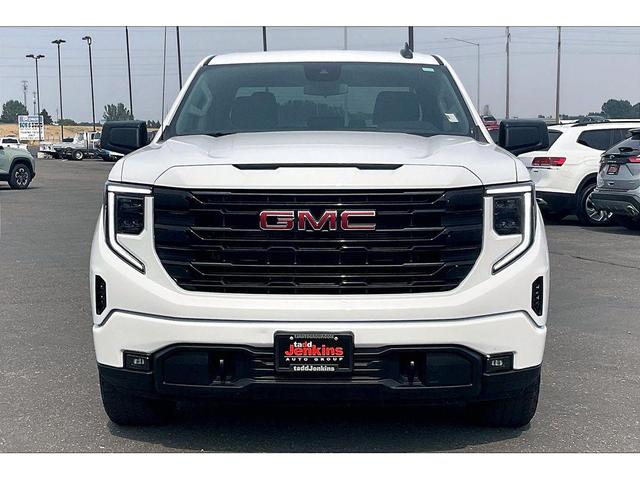 Photo of 2023 Summit White GMC Sierra 1500