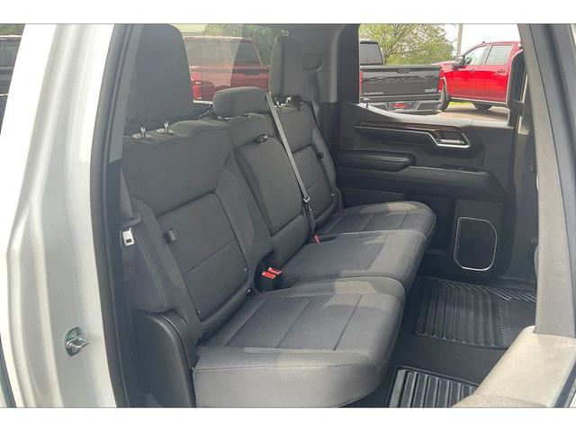 Photo of 2023 Summit White GMC Sierra 1500