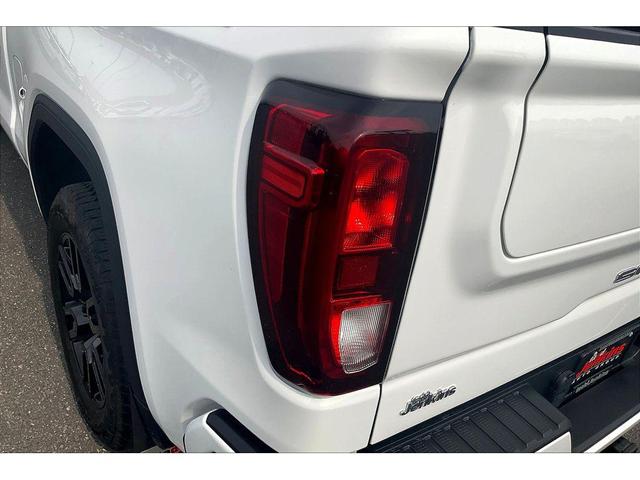 Photo of 2023 Summit White GMC Sierra 1500