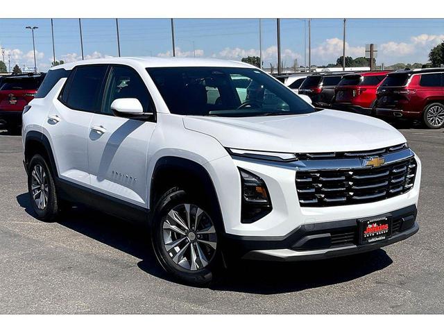 Photo of 2025 Summit White Chevrolet Equinox