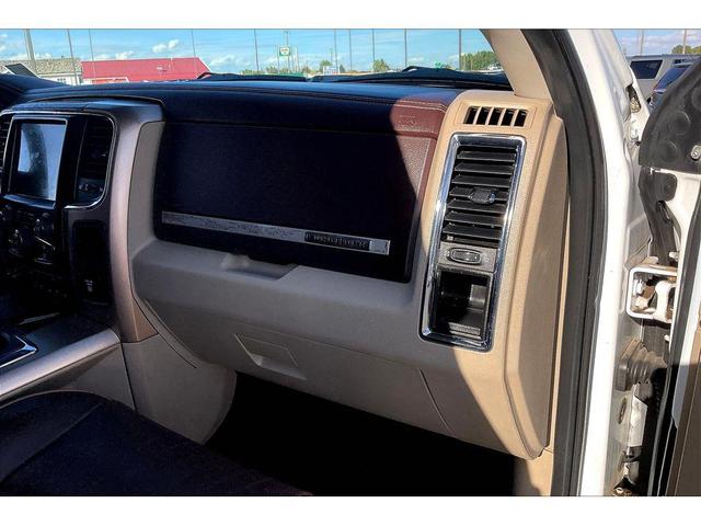 Photo of 2013 Bright White Clearcoat RAM 1500