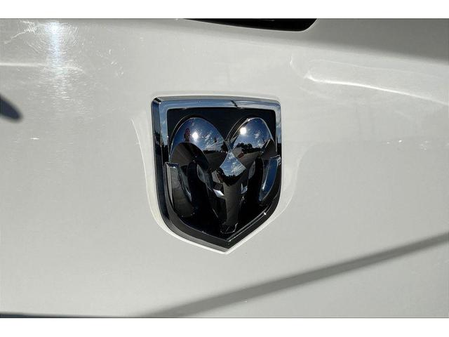 Photo of 2013 Bright White Clearcoat RAM 1500