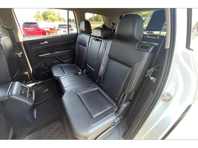 Photo of 2021 Pure White Volkswagen Atlas