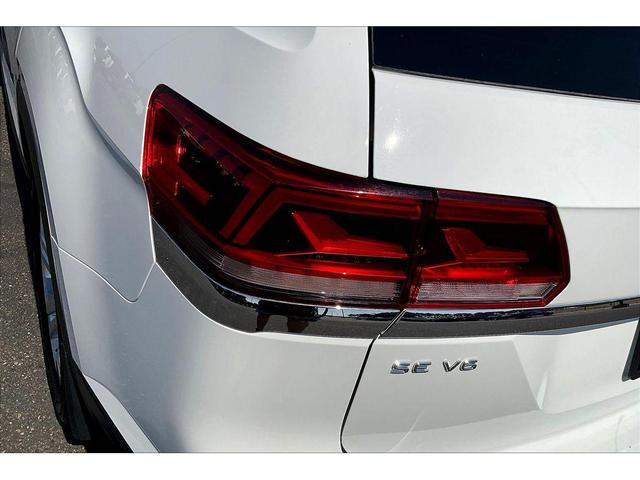 Photo of 2021 Pure White Volkswagen Atlas