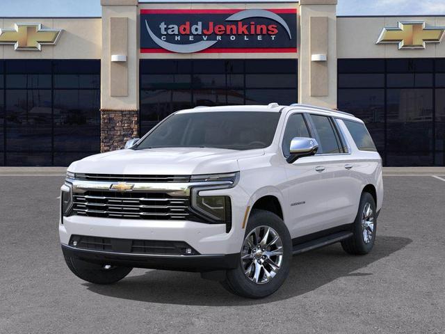 Photo of 2025 Iridescent Pearl Tricoat Chevrolet Suburban