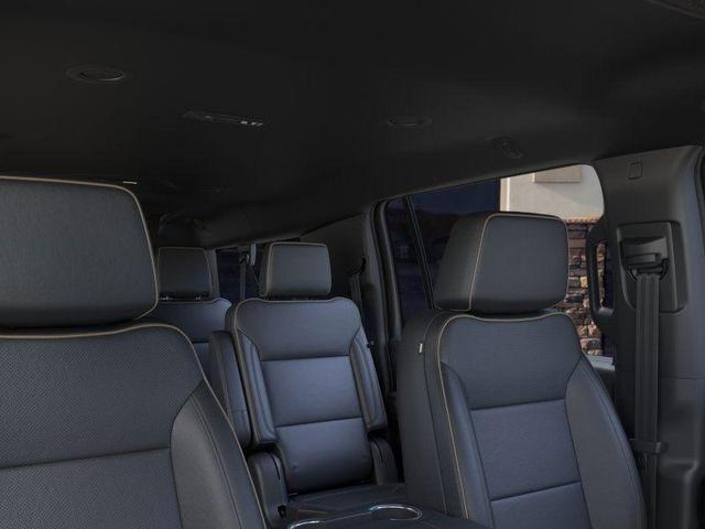 Photo of 2025 Iridescent Pearl Tricoat Chevrolet Suburban