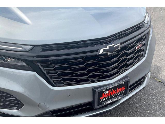 Photo of 2024 Sterling Gray Metallic Chevrolet Equinox