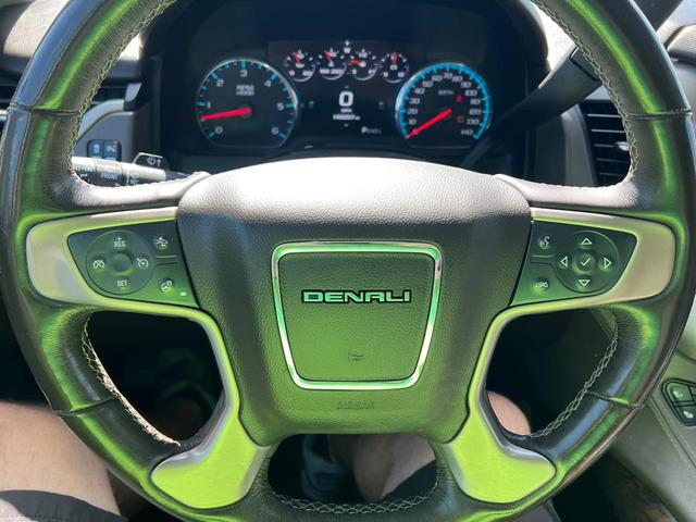 Photo of 2018 GRAY GMC Yukon