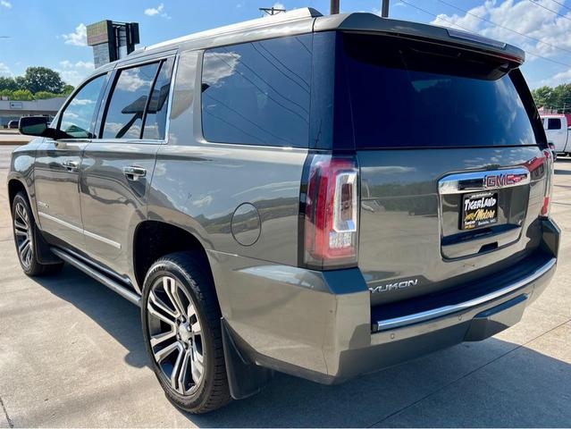 Photo of 2018 GRAY GMC Yukon