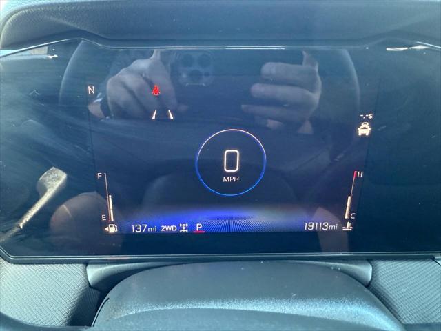 Photo of 2024 White Chevrolet Trailblazer