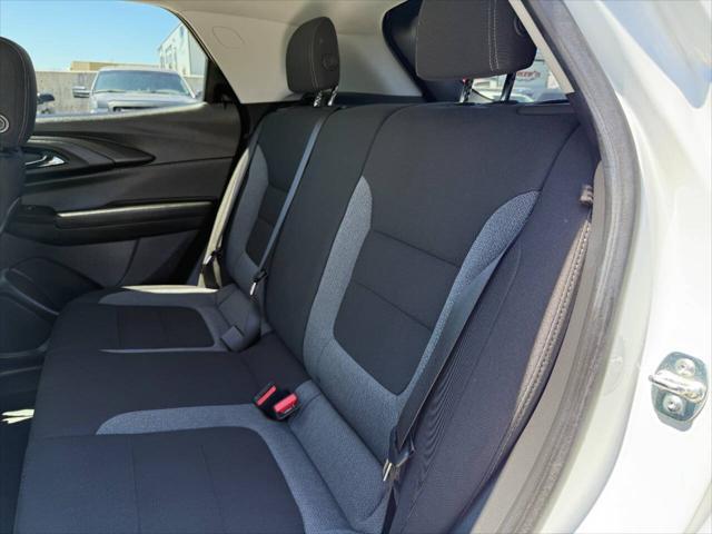 Photo of 2024 White Chevrolet Trailblazer
