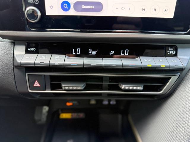 Photo of 2025 Blue Toyota Camry