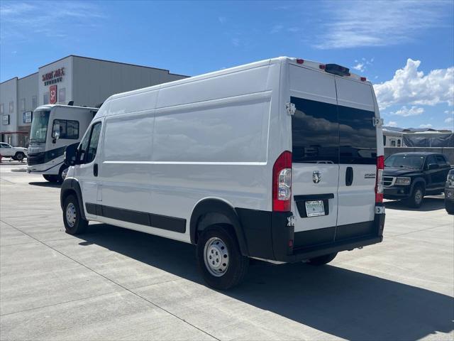 Photo of 2023 Bright White Clearcoat RAM ProMaster 2500
