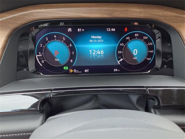 Photo of 2025 Deep Black Pearl Effect Volkswagen Atlas