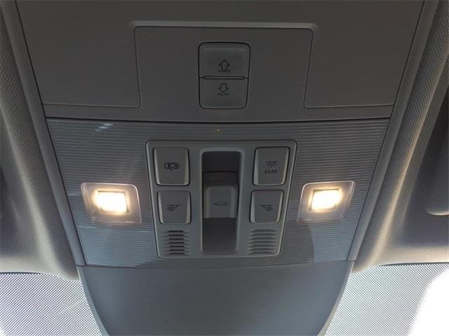 Photo of 2022 Deep Black Pearl Effect Volkswagen Taos