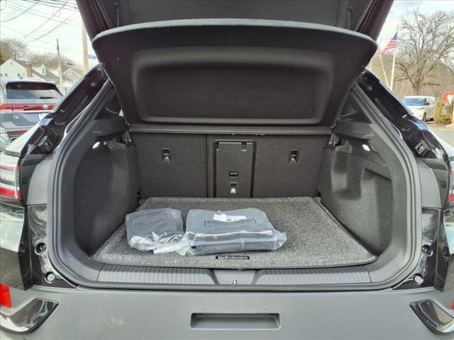 Photo of 2025 Deep Black Pearl Effect Volkswagen ID.4
