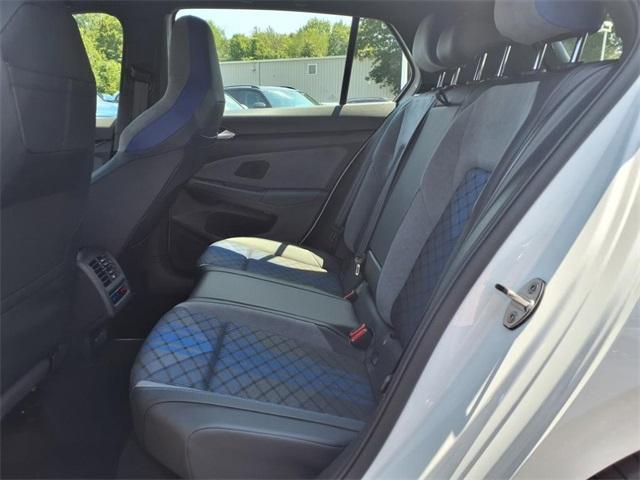 Photo of 2025 Pure White Volkswagen Golf R