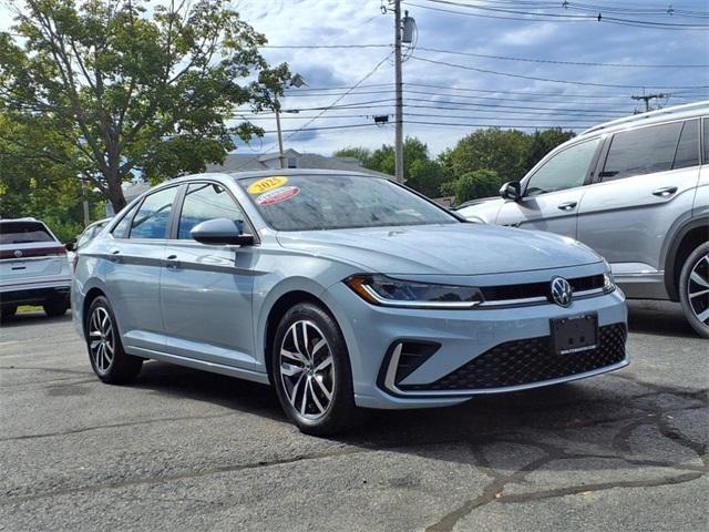 Photo of 2025 Alpine Grey Volkswagen Jetta