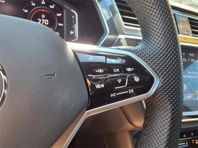Photo of 2024 Opal White Pearl Effect Volkswagen Tiguan
