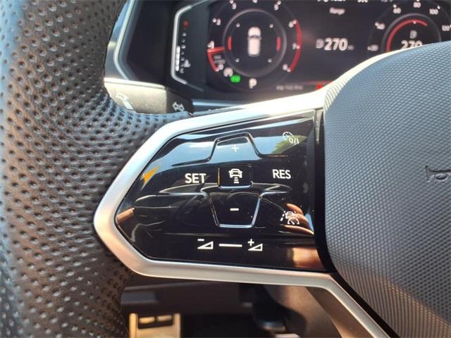 Photo of 2024 Opal White Pearl Effect Volkswagen Tiguan
