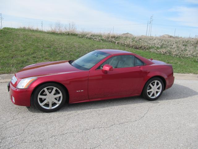 2005 Cadillac XLR