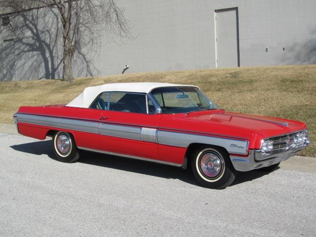 Photo of 1964 Red Oldsmobile 98