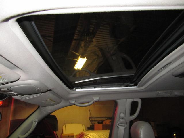 Photo of 2001 Thunder Gray Metallic Toyota Sequoia