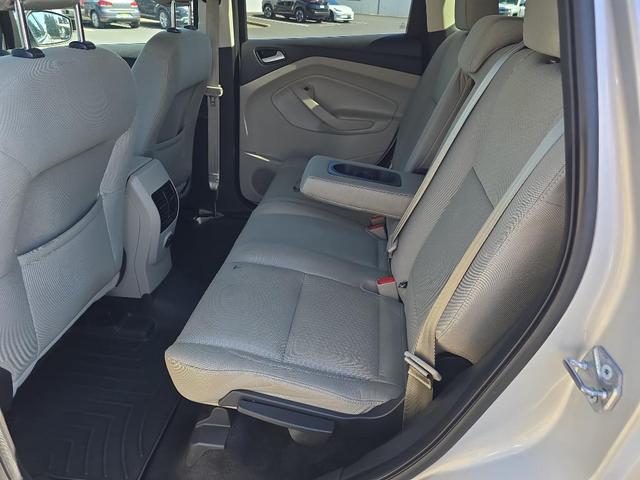 Photo of 2018 Ingot Silver Metallic Ford Escape