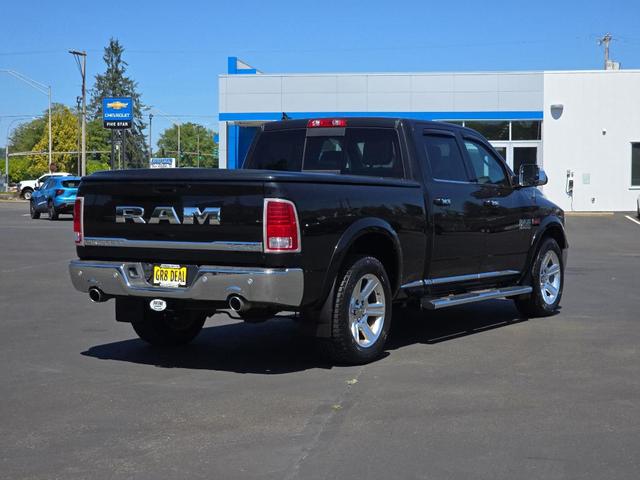 Photo of 2016 Brilliant Black Crystal Pearlcoat RAM 1500