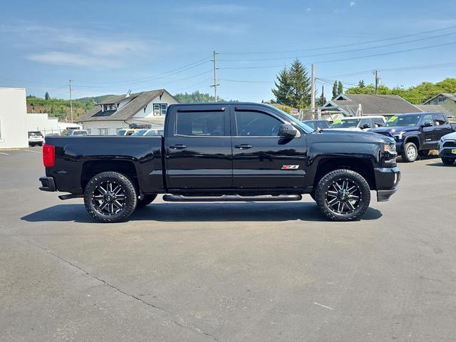 Photo of 2017 Black Chevrolet Silverado 1500