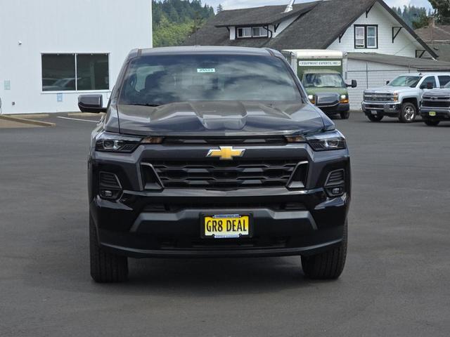 Photo of 2025 Black Chevrolet Colorado
