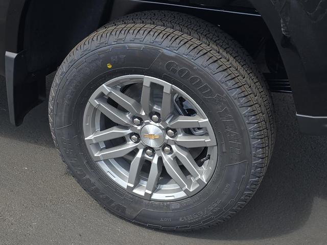 Photo of 2025 Black Chevrolet Colorado