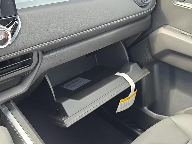 Photo of 2025 Black Chevrolet Colorado