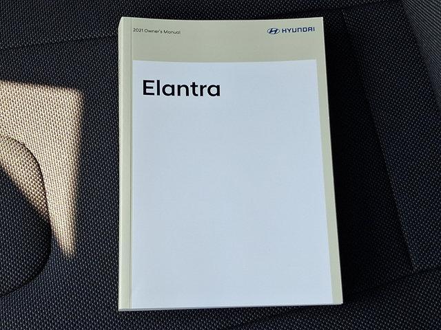 Photo of 2021 Intense Blue Hyundai ELANTRA