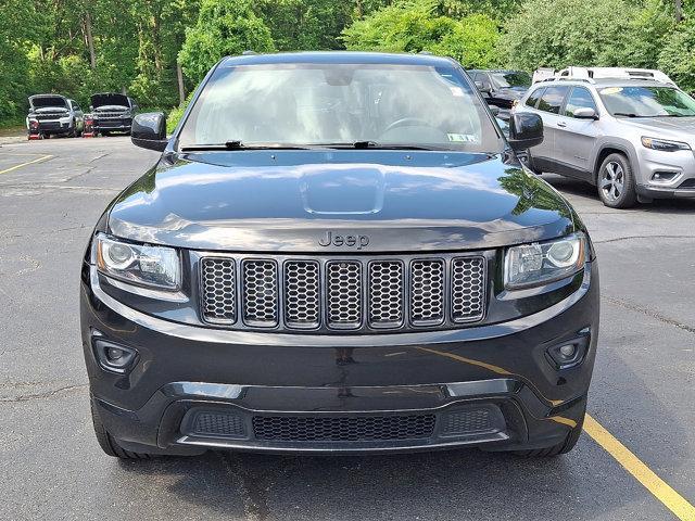 Photo of 2015 Brilliant Black Crystal Pearlcoat Jeep Grand Cherokee